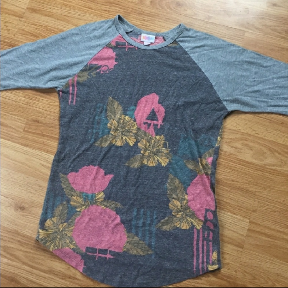 Floral Lularoe Randy Top - Picture 2 of 5